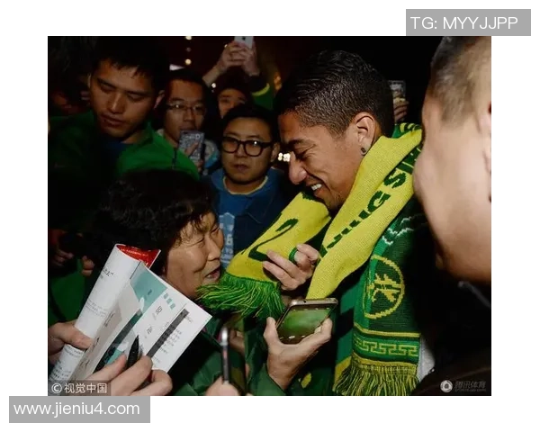 五大联赛巨星宣布离队球迷纷纷送别不舍告别心情复杂